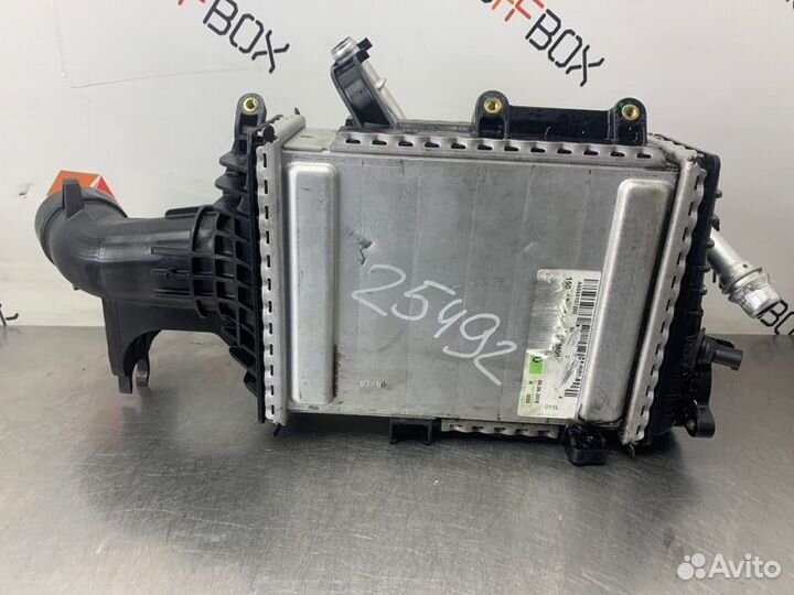 Интеркулер Mercedes E-Class W213 OM656 2.9 CDI