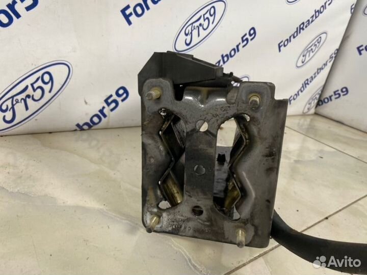 Лонжерон передний правый Bmw X5 E53 2004-2006