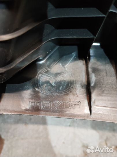 Накладка замка багажника Mazda Cx-5 ке
