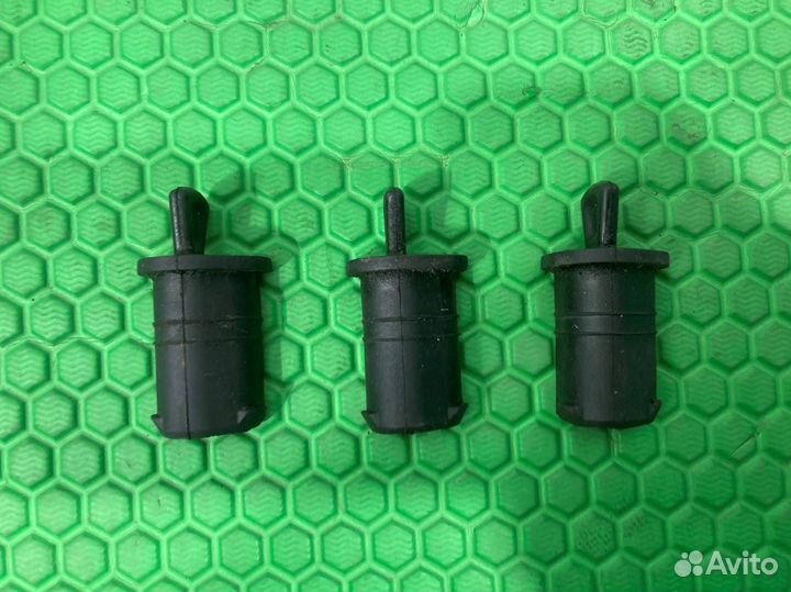 Заглушка в двигателе Volkswagen Touareg 7L6 7L7