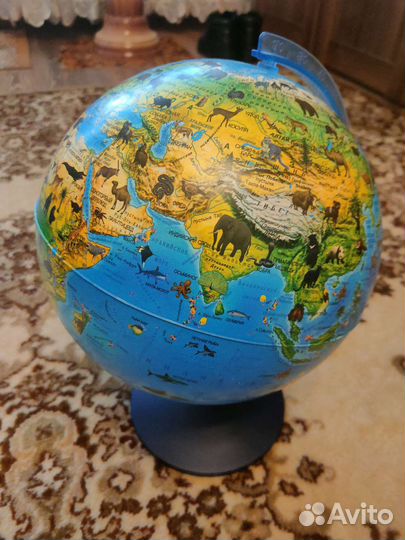 Глобус зоогеографический D25