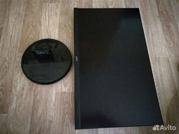 Монитор Asus