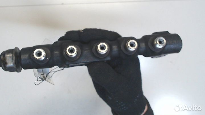 Рампа топливная Mazda 2, 2008