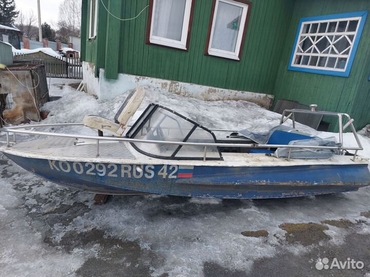 Лодка Обь-1