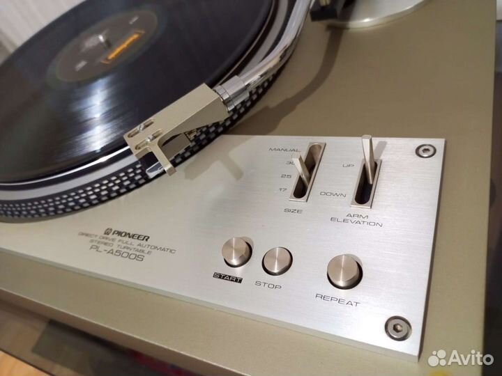 Проигрыватель винила