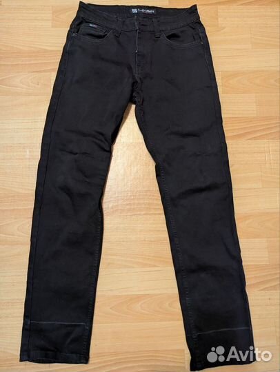 Джинсы - светлые и тёмные