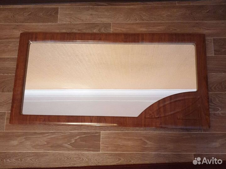 Зеркало настенное