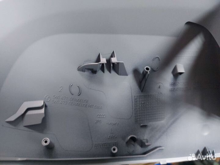 Крышка зеркала левая