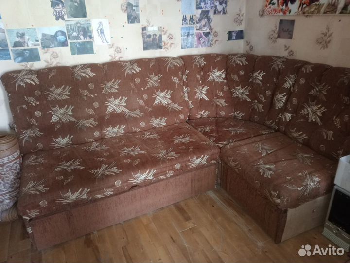 Угловой диван бу