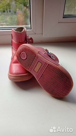 Сапожки для девочки