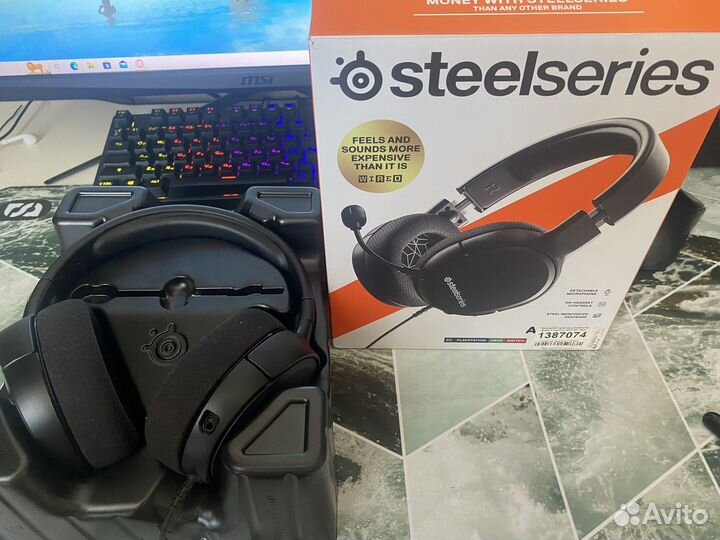 Наушинки Steelseries Arctis 1