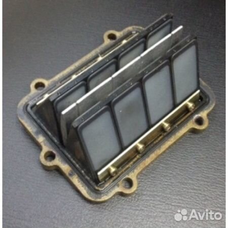 Клапан выпускной 1202698