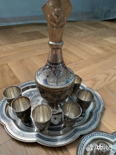 Набор серебряной посуды