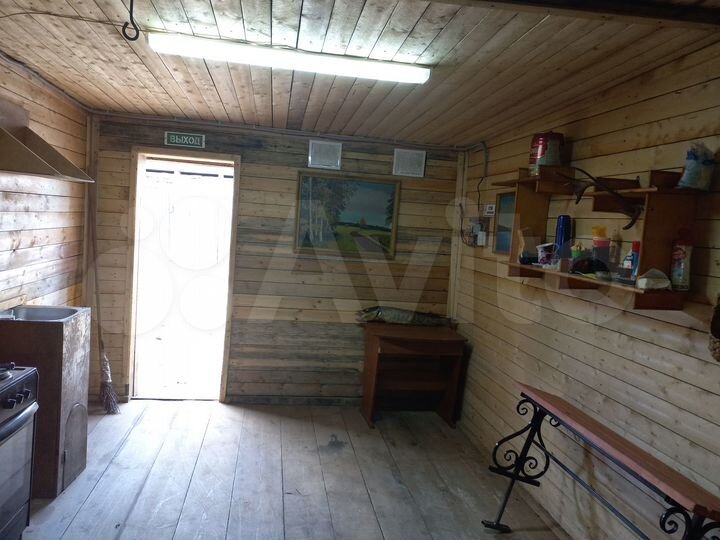 Гараж, > 30 м²