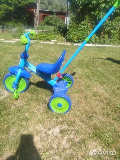 Трехколесный велосипед