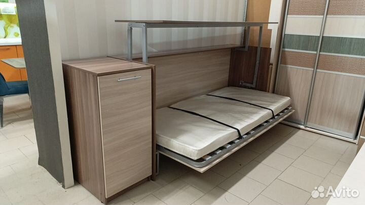 Кровать стол трансформер