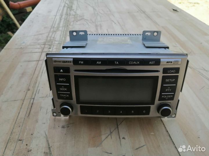 Штатная магнитола на хюндай санта фе2