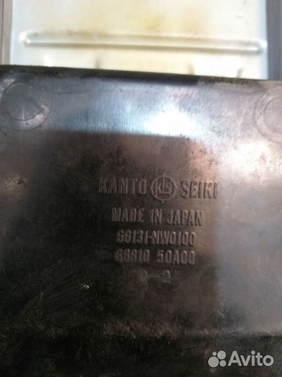 Пепельница Nissan Wingroad y10