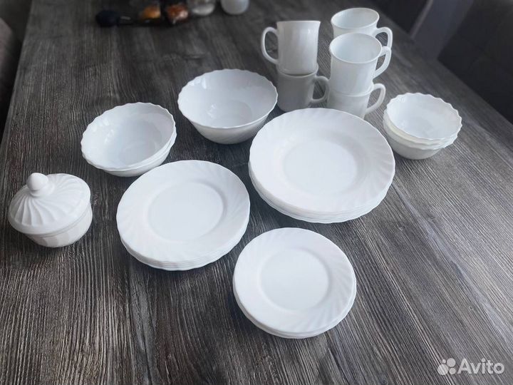 Набор столовой посуды 