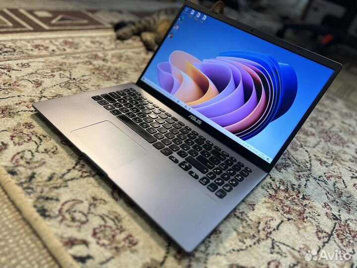 Мощный Ноутбук Asus 4ядра/8гб/256 ssd/Full Hd