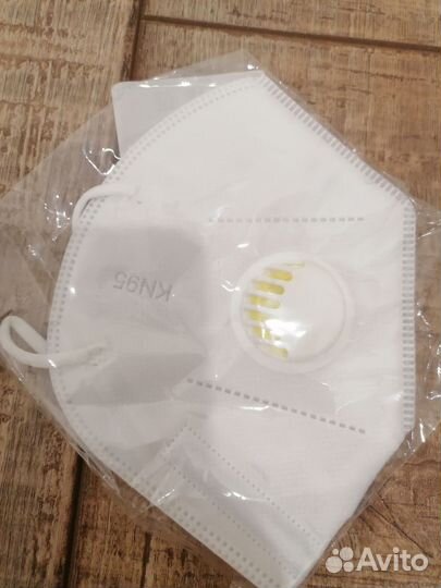 Маска одноразовая медицинская