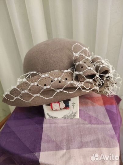 Шляпы женские фетровые