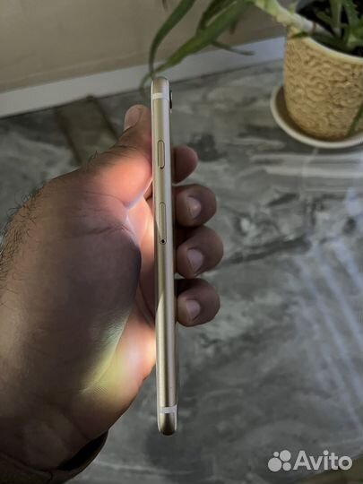 iPhone 6S, 16 ГБ