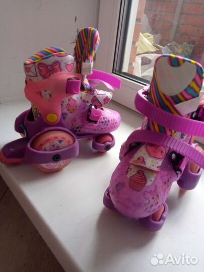 Роликовые коньки