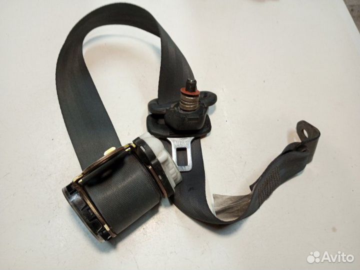 Ремень безопасности задний Nissan X-Trail T30