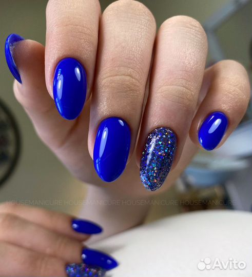 Маникюр педикюр