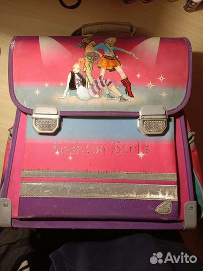 Рюкзак / портфель школьный