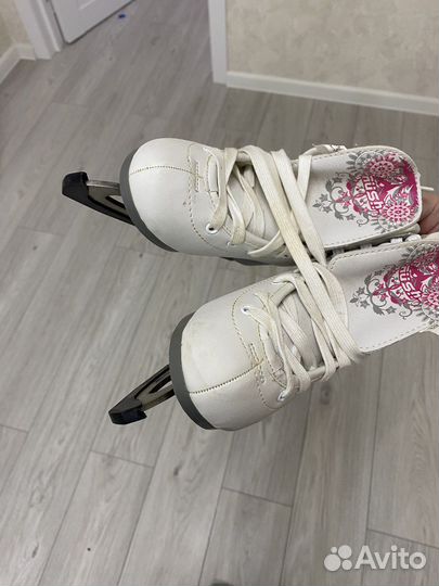 Коньки фигурные