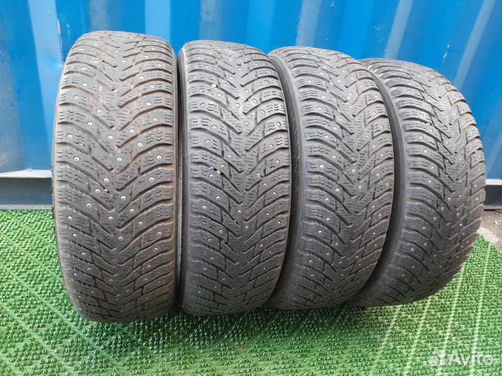 Nokian Tyres Hakkapeliitta 8 185/65 R15 110T