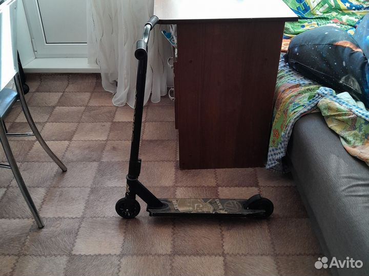 Трюковой самокат