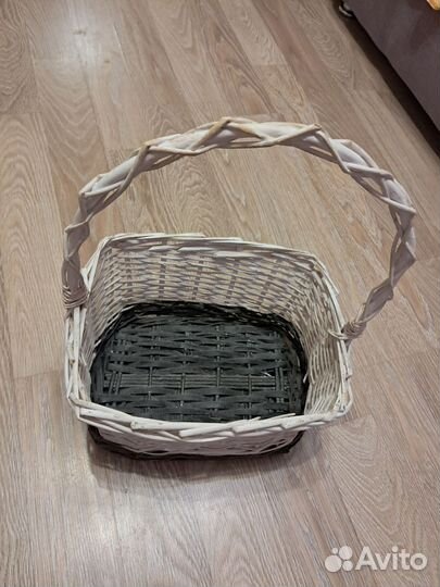Корзина плетеная