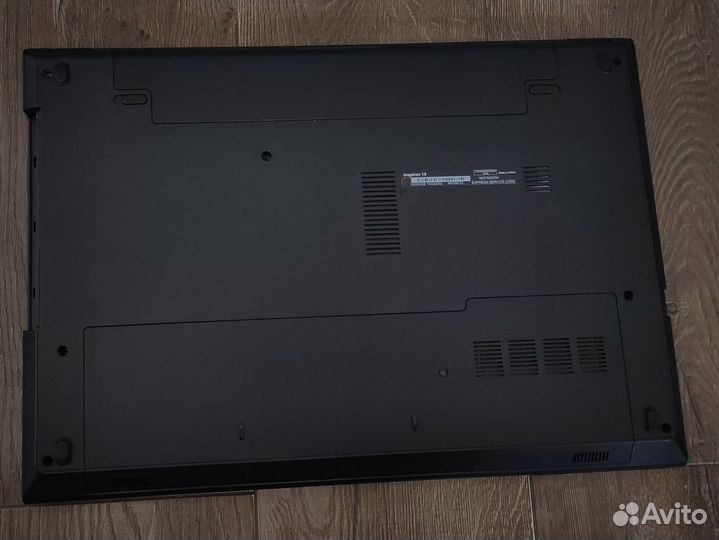 Dell 15 IPS fullHD 8гб озу SSD