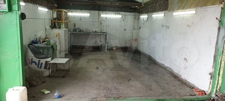 Гараж, > 30 м²