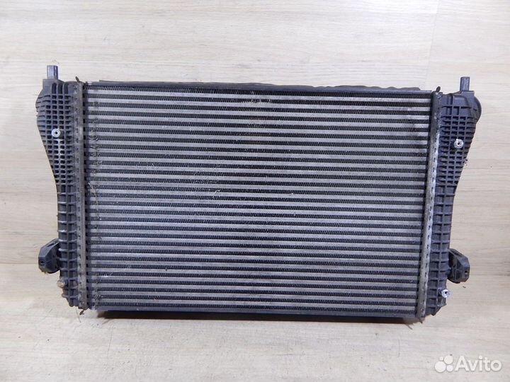 Интеркулер Vw Passat B6 / Vw Tiguan 1