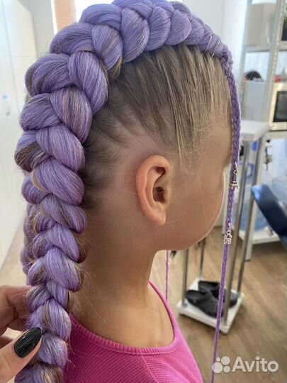 Плетение кос с канекалоном
