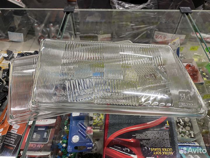 Стекло на фару Ваз 2109