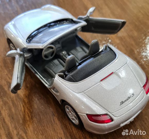 Кабриолет Porsche Boxster S