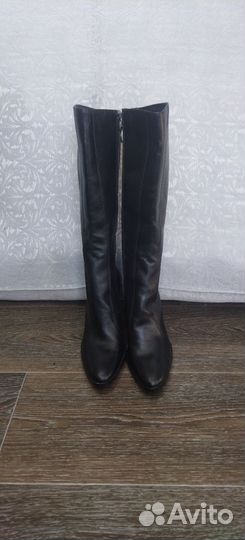 Сапоги демисезонные натуральная кожа, новые