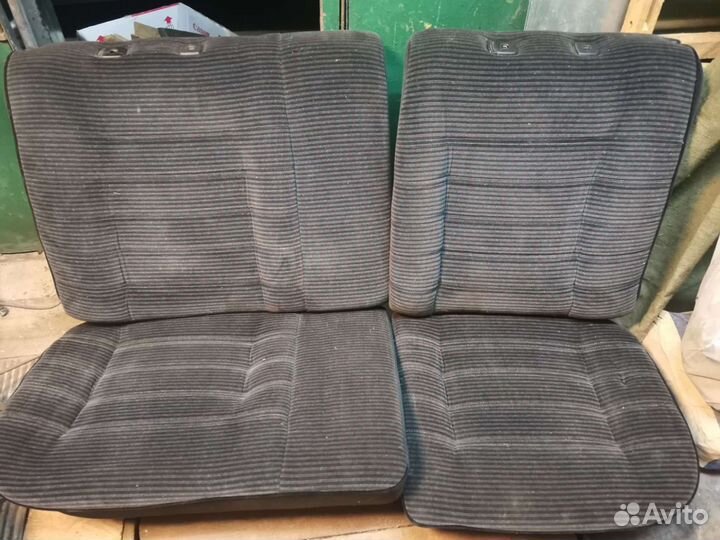 Сиденья задние Фольксваген гольф 3