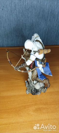 Коллекционная фигурка