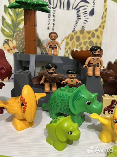 Динозавры lego duplo оригинал