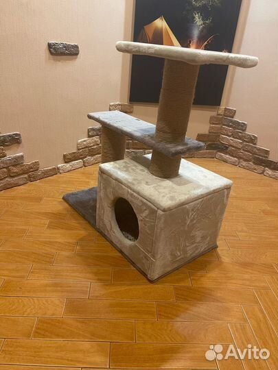 Домик для кота с когтеточкой