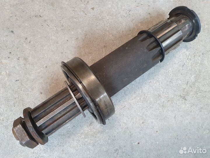 Вал привода переднего моста раздатки Газ-66