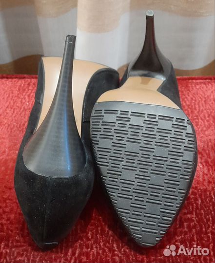 Туфли женские Laura Cesari натуральная замша