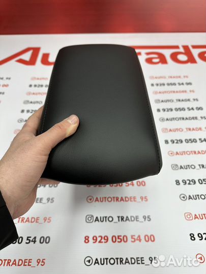 Подлокотник на hyundai solaris 2, kia rio 2017