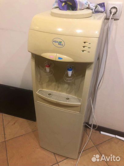 Кулер для воды бу